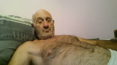Snapshot of follador1001 chatting on 24, 6, 2026 follador1001 online show from 24, 6, 2026