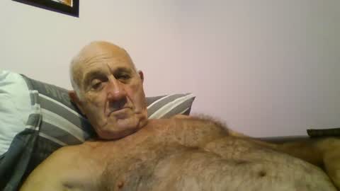 Snapshot of follador1001 chatting on 27, 6, 2026 follador1001 online show from 27, 6, 2026