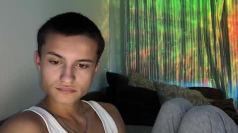 Snapshot of foooxxxi chatting on 16, 9, 2025 foooxxxi online show from 16, 9, 2025