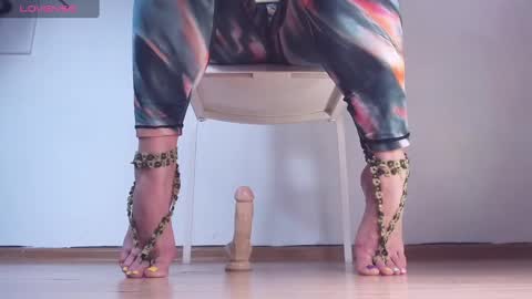 Snapshot of foot_goddes_ chatting on 4, 2, 2025 Sandy online show from 4, 2, 2025
