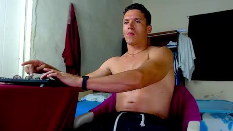 Snapshot of forestcanm chatting on 14, 9, 2025 Frank online show from 14, 9, 2025