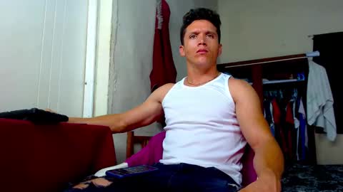 Snapshot of forestcanm chatting on 22, 9, 2025 Frank online show from 22, 9, 2025