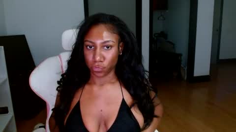 Snapshot of forgii123 chatting on 10, 7, 2026 roycee online show from 10, 7, 2026