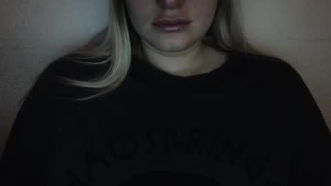 Snapshot of foxfrromearth chatting on 8, 1, 2025 i am your baby Alien online show from 8, 1, 2025