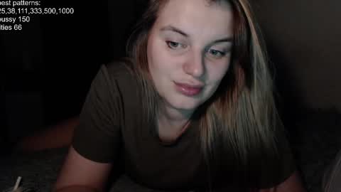 Snapshot of foxfrromearth chatting on 22, 2, 2025 i am your baby Alien online show from 22, 2, 2025