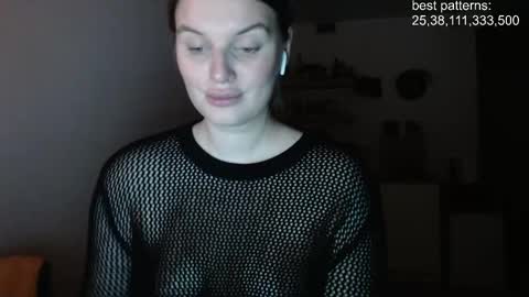 Snapshot of foxfrromearth chatting on 6, 3, 2025 i am your baby Alien online show from 6, 3, 2025