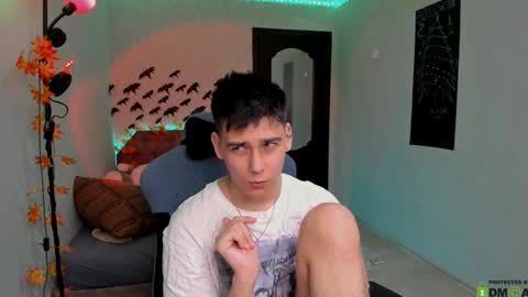 Snapshot of foxicfu chatting on 3, 12, 2024 Foxicfu online show from 3, 12, 2024