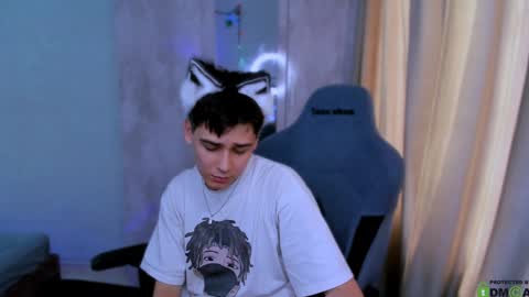 Snapshot of foxicfu chatting on 4, 2, 2025 Foxicfu online show from 4, 2, 2025