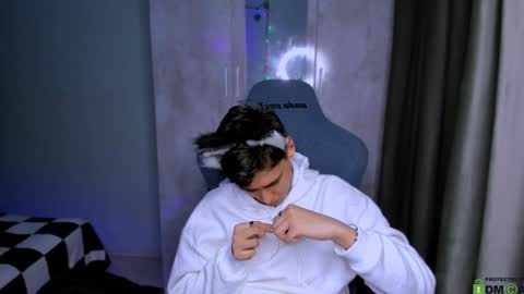 Snapshot of foxicfu chatting on 6, 2, 2025 Foxicfu online show from 6, 2, 2025