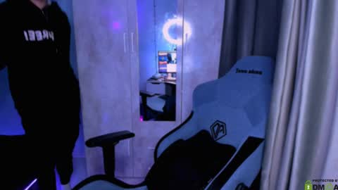 Snapshot of foxicfu chatting on 6, 3, 2025 Foxicfu online show from 6, 3, 2025