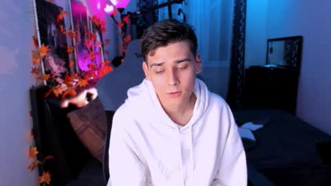 Snapshot of foxicfu chatting on 4, 10, 2025 Foxicfu online show from 4, 10, 2025