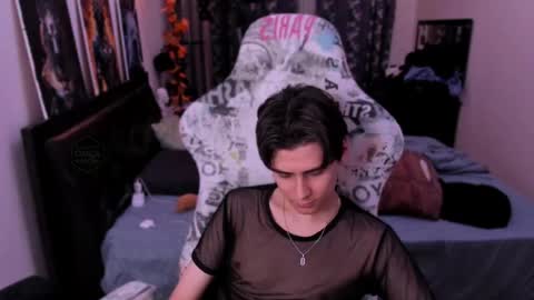 Snapshot of foxicfu chatting on 5, 5, 2026 Foxicfu online show from 5, 5, 2026