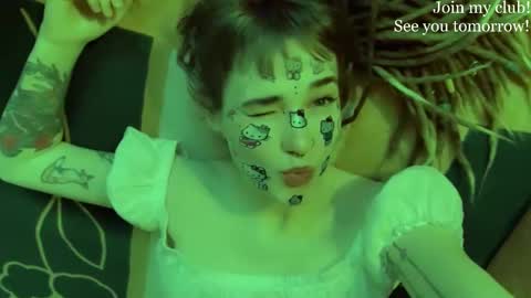 Snapshot of foxrinehelen chatting on 27, 12, 2024 Helen - My streams are Monday - Friday at 8 AM NY time online show from 27, 12, 2024