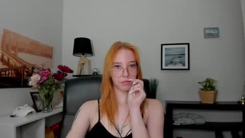 Snapshot of foxsonya chatting on 9, 7, 2026 Sonya online show from 9, 7, 2026