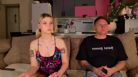 We are a couple Leo and Sofiayou are always welcome here online show from 15, 4, 2026