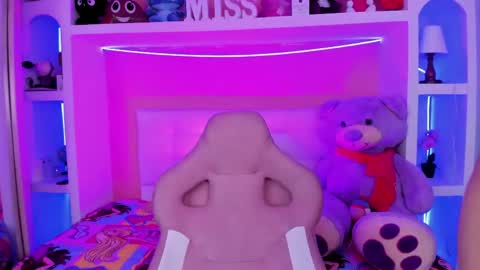 Miss Jade online show from 15, 4, 2026