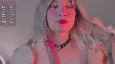 Snapshot of foxy_jpg chatting on 22, 2, 2025 Sue online show from 22, 2, 2025