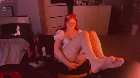 Snapshot of foxy_jpg chatting on 11, 1, 2026 Sue online show from 11, 1, 2026