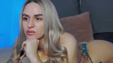 Foxy Kimmi online show from 7, 2, 2026