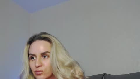 Foxy Kimmi online show from 15, 2, 2026