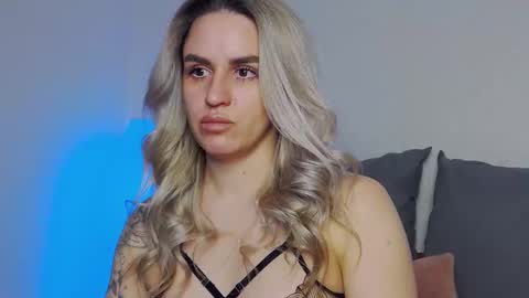 Foxy Kimmi online show from 5, 3, 2026