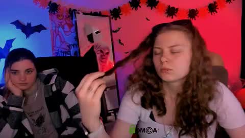 Snapshot of foxy_tease_ chatting on 30, 10, 2025 foxy_tease_ online show from 30, 10, 2025