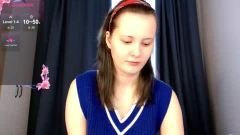 Snapshot of foxydollkate chatting on 2, 12, 2025 Kate online show from 2, 12, 2025