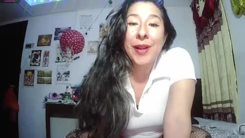 Snapshot of foxymalish chatting on 27, 4, 2026 Malishka online show from 27, 4, 2026
