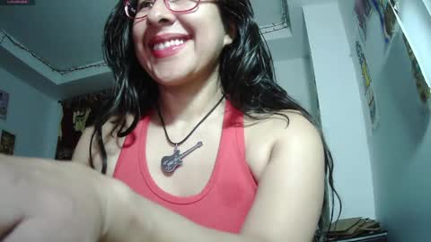 Snapshot of foxymalish chatting on 6, 5, 2026 Malishka online show from 6, 5, 2026