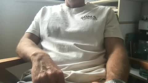 Snapshot of foxysausage chatting on 19, 5, 2026 foxysausage online show from 19, 5, 2026