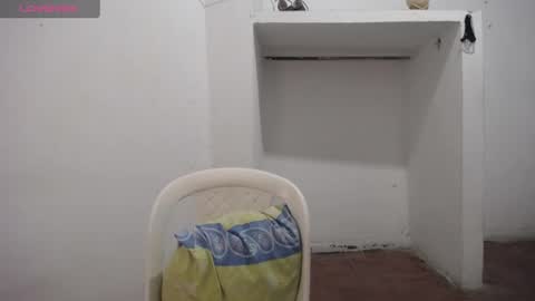 Snapshot of foxysweet08 chatting on 19, 7, 2026 Dulce online show from 19, 7, 2026
