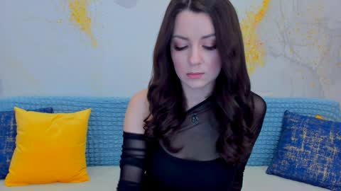 Foxy online show from 2, 2, 2025