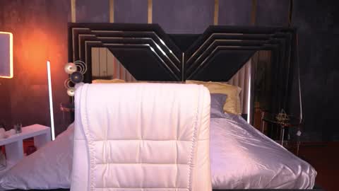 Kate online show from 25, 10, 2025