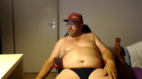 Snapshot of fraboys chatting on 12, 7, 2026 Fraboys online show from 12, 7, 2026