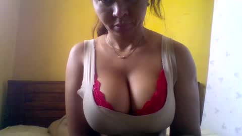 fracisca2204 online show from 12, 9, 2025