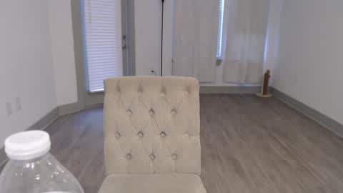 Snapshot of fragilemasochist chatting on 10, 2, 2025 Angel online show from 10, 2, 2025