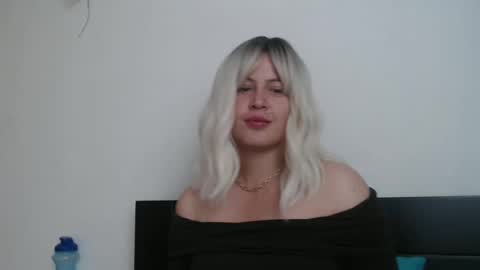 Snapshot of francescaasmith chatting on 23, 2, 2025 Francesca online show from 23, 2, 2025