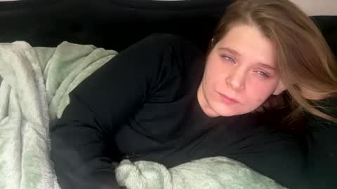 francescafey online show from 3, 12, 2024