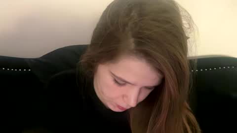 francescafey online show from 3, 1, 2025