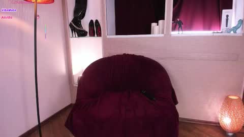 Frances York online show from 14, 11, 2025