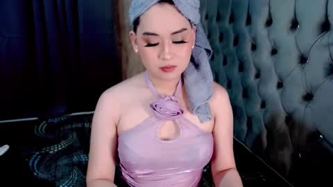 LOVE online show from 22, 2, 2025