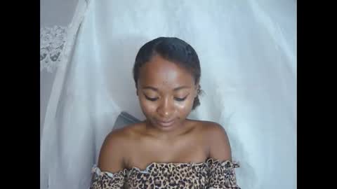 francine925426 online show from 1, 12, 2025