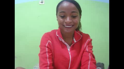 Snapshot of francine925426 chatting on 1, 2, 2026 francine925426 online show from 1, 2, 2026