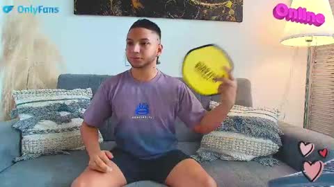 Snapshot of francobeta_11 chatting on 16, 4, 2026 franco online show from 16, 4, 2026