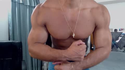 Snapshot of frank_heaven_shore chatting on 19, 1, 2026 Frank online show from 19, 1, 2026