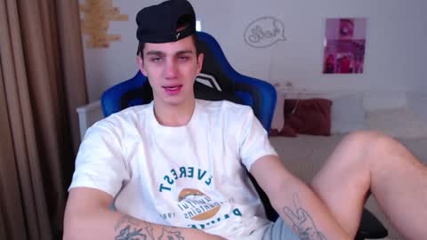 Frank online show from 8, 12, 2024