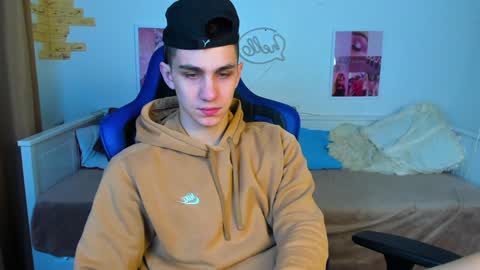 Frank online show from 8, 2, 2025