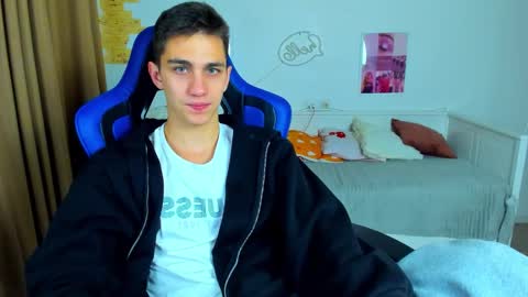 Frank online show from 5, 10, 2025