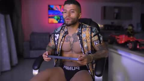 Frank Farrell. Hey remember to give me a thumbs up Ty online show from 14, 9, 2025