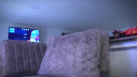 Frank Farrell. Hey remember to give me a thumbs up Ty online show from 9, 10, 2025